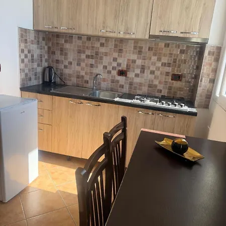 Apartman Artisi *